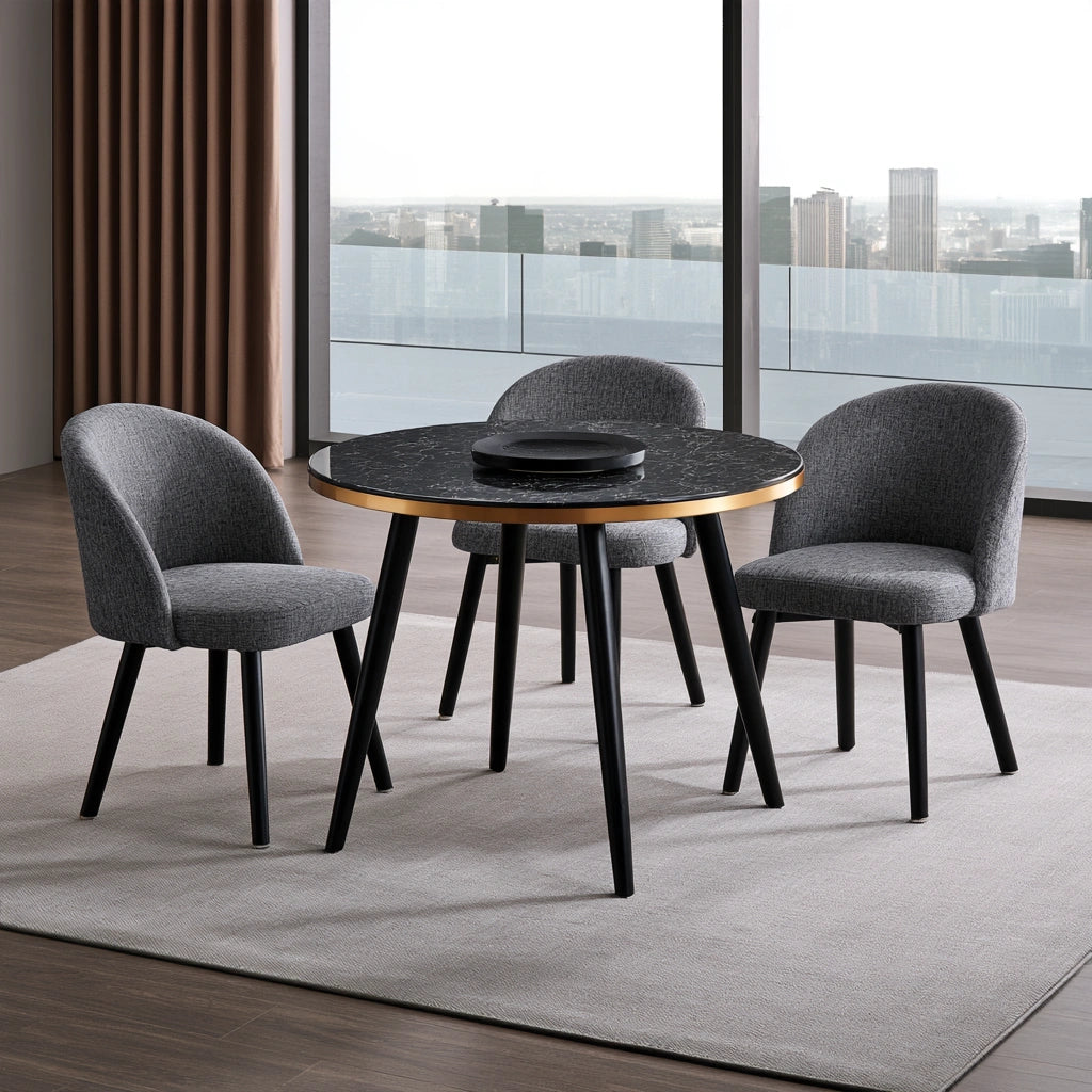 Essgruppe mit Tisch und Stühlen, Farbe: schwarz